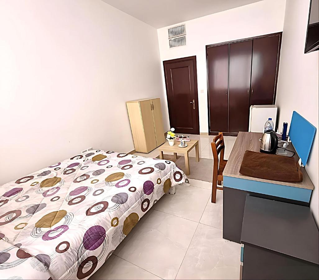 Corniche Street - Extremely Unique Room Abu Dhabi Eksteriør billede
